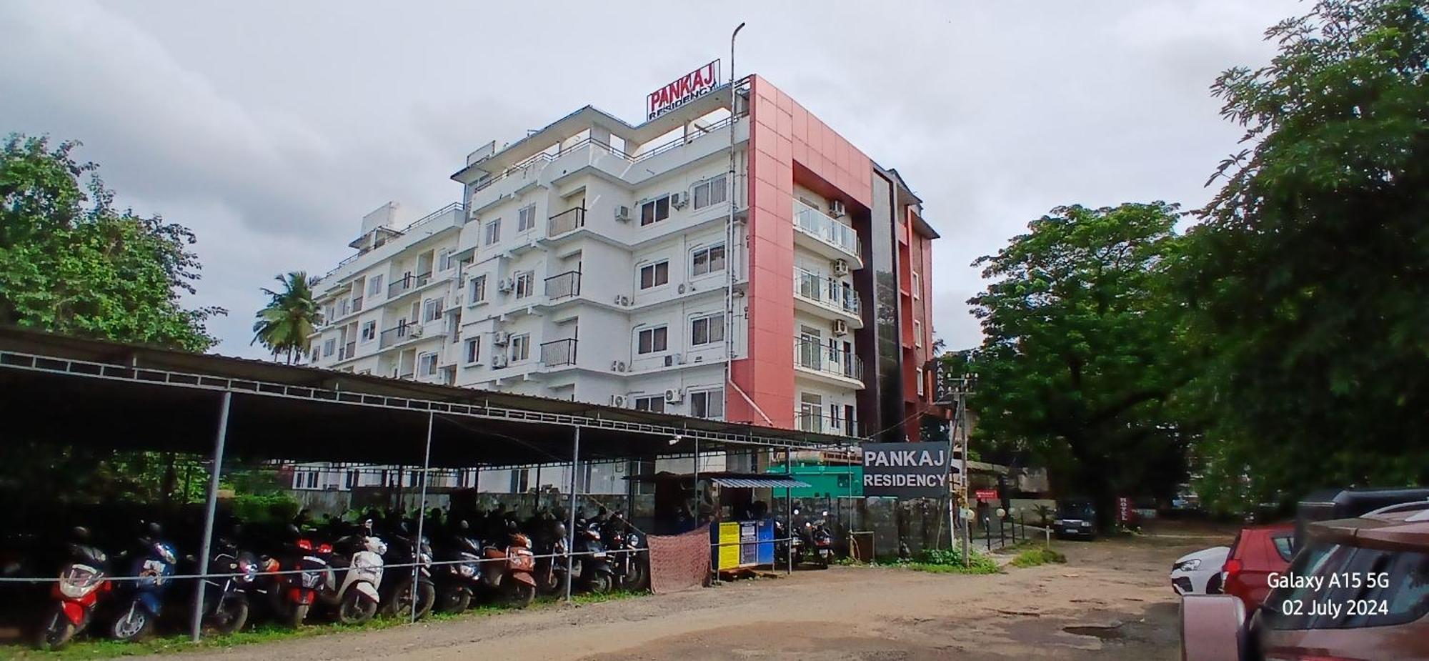 Hotel Pankaj Residency Guruvāyūr Exterior foto